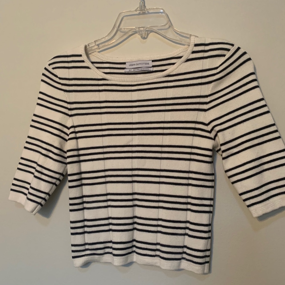 urban outfitters sweater